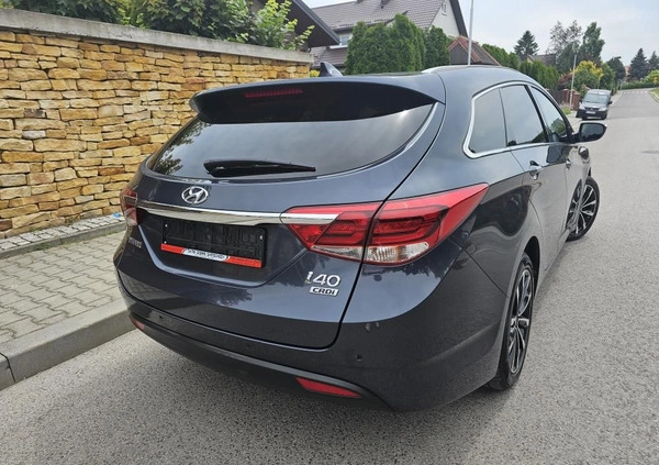 Hyundai i40 cena 44400 przebieg: 92000, rok produkcji 2015 z Lądek-Zdrój małe 631